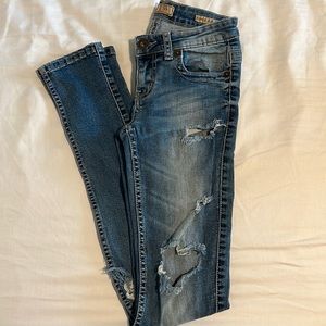 Guess skinny leg jeans